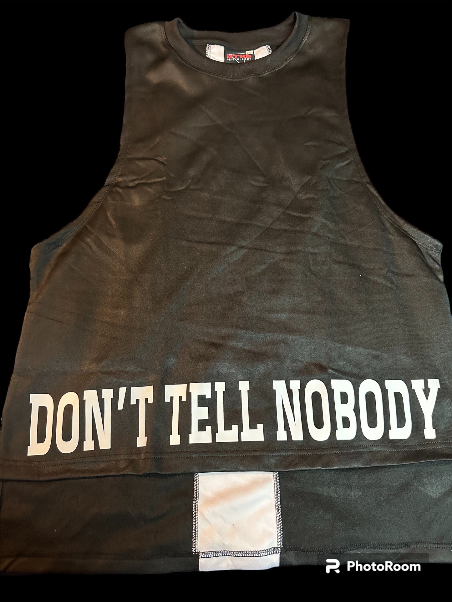 Men’s athletic tank tops